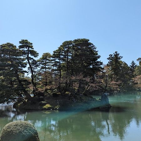 ゆいまーるeast - Yuimaru East Aparthotel Kanazawa Exteriör bild